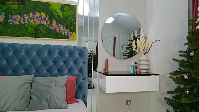 SiennaPierce online show from December 2025 05:14:02 AM