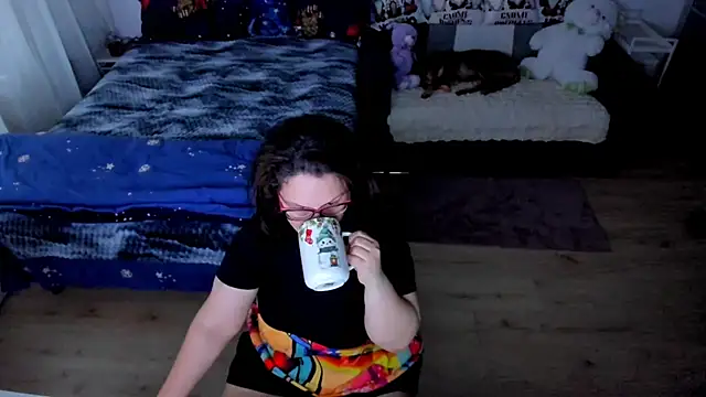 Squirt Kimm online show from November 2025 11:02:01 AM