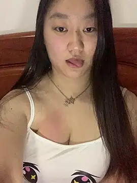 xialuo25 online show from March 2026 02:45:01 PM