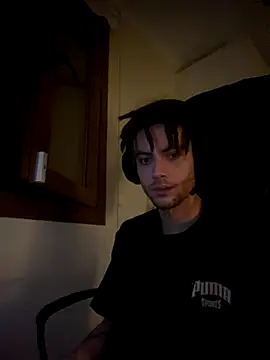 Snapshot of AngelJoven chatting on September 2025 01:21:01 AM AngelJoven online show from September 2025 01:21:01 AM