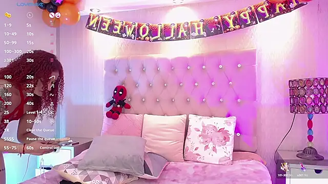 Snapshot of Dancer-Myluu chatting on October 2025 11:13:02 PM Dancer-Myluu online show from October 2025 11:13:02 PM