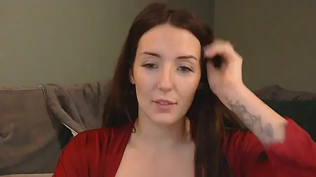 ivy-anne online show from December 2025 09:02:01 AM