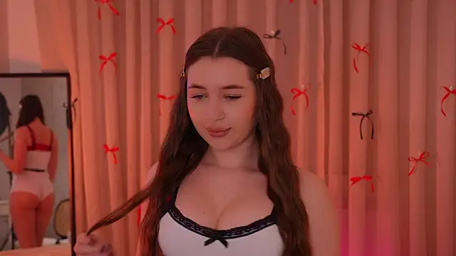 LiaGotti online show from December 2025 08:05:01 PM