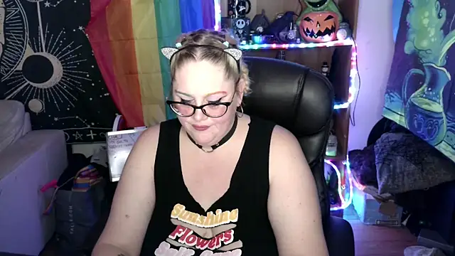 Kinky Witch online show from June 2026 12:32:02 AM