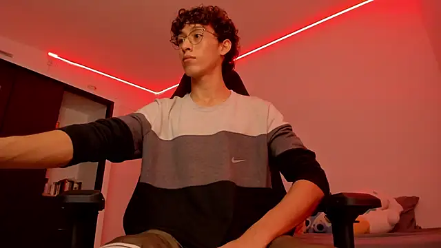 velvet skyn online show from October 2025 08:34:02 AM