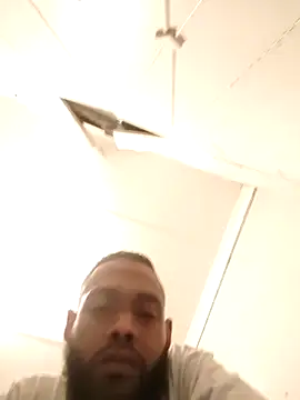 kulliguy online show from October 2025 05:36:02 PM