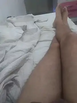 Snapshot of GuilhermeYuree chatting on December 2025 08:52:02 AM GuilhermeYuree online show from December 2025 08:52:02 AM