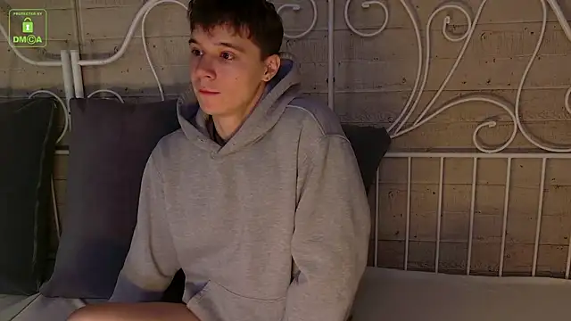 AnthonyHall online show from December 2025 04:32:01 AM