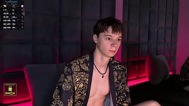 AnthonyHall online show from December 2025 04:28:02 AM