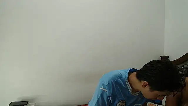 Aria Arthur online show from November 2025 07:15:01 PM