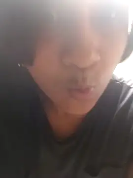 Snapshot of srtsara chatting on April 2026 04:12:01 PM srtsara online show from April 2026 04:12:01 PM