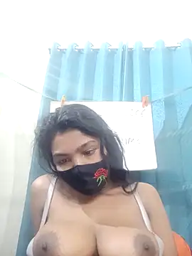 Snapshot of Tamanna490 chatting on March 2026 04:32:01 PM Tamanna490 online show from March 2026 04:32:01 PM