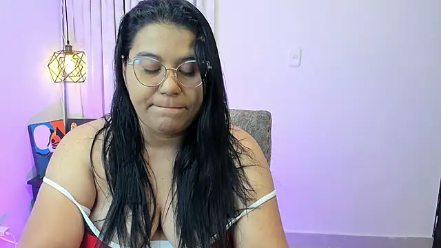 Snapshot of sofia_sorceress5 chatting on March 2026 12:06:01 AM sofia sorceress5 online show from March 2026 12:06:01 AM