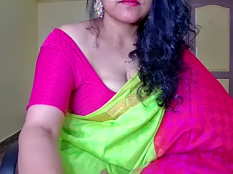 MasTANIYA online show from October 2025 11:35:02 PM