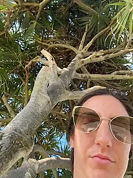 Snapshot of sweetsirenn chatting on November 2025 02:17:01 PM sweetsirenn online show from November 2025 02:17:01 PM