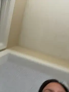 Snapshot of sweetsirenn chatting on April 2026 08:06:01 PM sweetsirenn online show from April 2026 08:06:01 PM