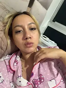 Snapshot of Becca_Johnson_u chatting on February 2026 01:26:02 AM Becca Johnson u online show from February 2026 01:26:02 AM