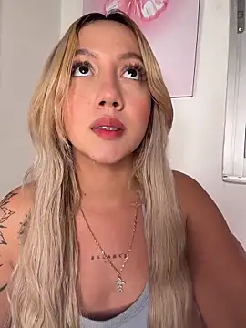 Snapshot of Becca_Johnson_u chatting on February 2026 11:31:02 PM Becca Johnson u online show from February 2026 11:31:02 PM