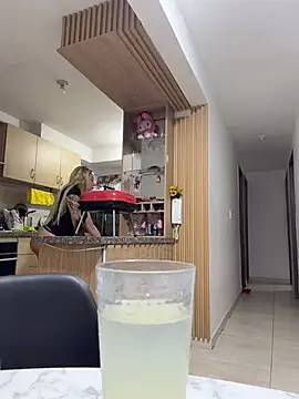 Snapshot of Becca_Johnson_u chatting on February 2026 01:42:01 AM Becca Johnson u online show from February 2026 01:42:01 AM