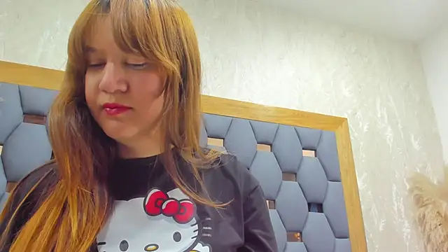 juliette pretty  online show from April 2026 07:03:02 PM