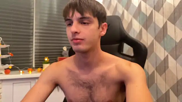 Snapshot of elliot_scott chatting on October 2025 06:19:02 PM elliot scott online show from October 2025 06:19:02 PM