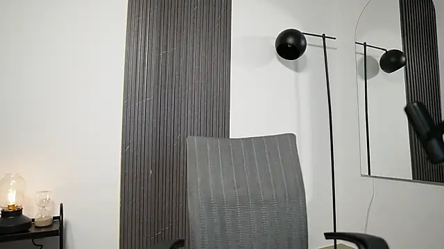 AxelVilla  online show from September 2025 08:01:01 PM