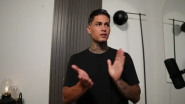 AxelVilla  online show from October 2025 08:52:01 PM