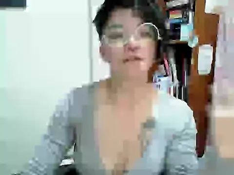 Snapshot of Came-II chatting on June 2026 02:45:02 AM Came-II online show from June 2026 02:45:02 AM
