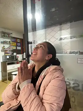 Snapshot of SALOME_KORLAND chatting on April 2026 01:57:02 PM SALOME KORLAND online show from April 2026 01:57:02 PM