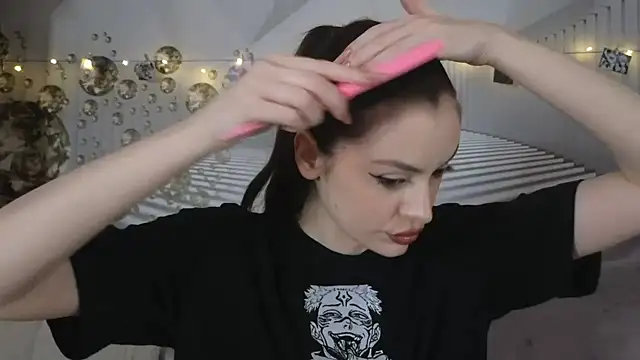 Snapshot of EvoletteLouLou chatting on March 2026 03:04:01 PM EvoletteLouLou online show from March 2026 03:04:01 PM