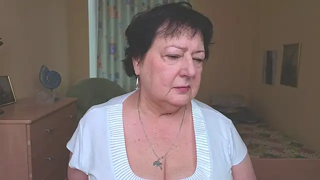 Margo Moll online show from January 2026 08:49:02 AM