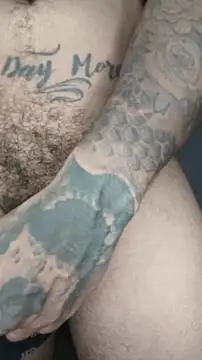 Snapshot of David_tatto1 chatting on April 2026 03:42:01 AM David tatto1 online show from April 2026 03:42:01 AM