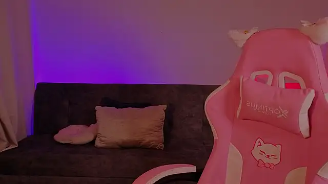 Snapshot of Gaby__Howards chatting on March 2026 07:07:02 PM Gaby Howards online show from March 2026 07:07:02 PM