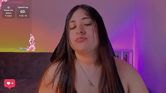 Snapshot of Gaby__Howards chatting on April 2026 07:48:01 PM Gaby Howards online show from April 2026 07:48:01 PM