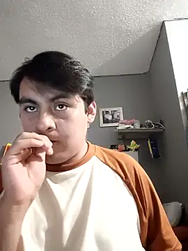 Snapshot of Ravenvodka chatting on September 2025 05:00:01 AM Ravenvodka online show from September 2025 05:00:01 AM