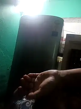 Snapshot of SHWETA1180 chatting on November 2025 08:24:01 AM SHWETA1180 online show from November 2025 08:24:01 AM