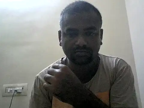 sree4143 online show from November 2025 12:27:02 PM