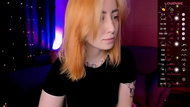Snapshot of deboramoore chatting on June 2026 02:10:01 AM deboramoore online show from June 2026 02:10:01 AM