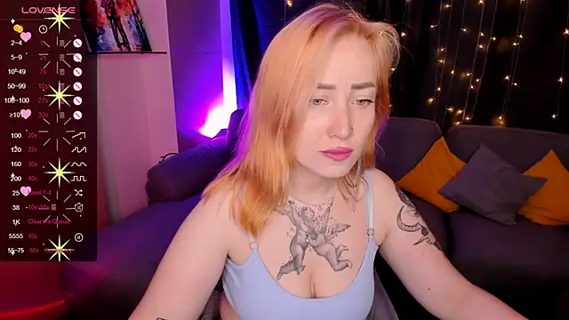 Snapshot of deboramoore chatting on July 2026 02:03:01 AM deboramoore online show from July 2026 02:03:01 AM