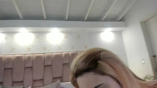 Snapshot of anabelle_clark chatting on April 2026 04:56:02 PM anabelle clark online show from April 2026 04:56:02 PM