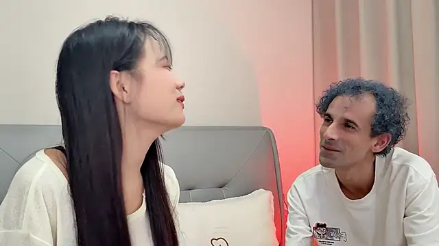 Snapshot of 19cmfuck18girl chatting on October 2025 12:28:01 PM 19cmfuck18girl online show from October 2025 12:28:01 PM