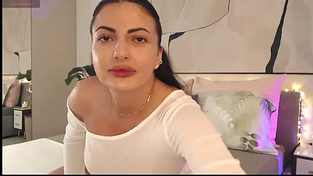 Snapshot of NicoleBrawn chatting on April 2026 07:11:02 PM NicoleBrawn online show from April 2026 07:11:02 PM