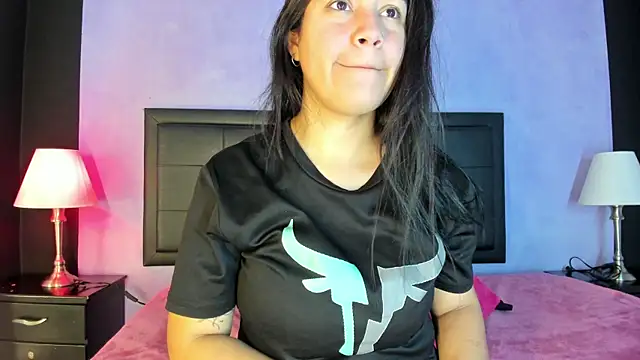 GreciaFox1 online show from March 2026 12:31:02 PM