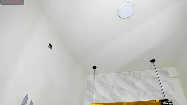 Luciifeer  online show from February 2026 06:47:01 PM