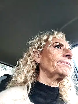 clarabell4 online show from November 2025 07:29:02 AM