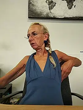 Snapshot of clarabell4 chatting on July 2026 07:57:01 AM clarabell4 online show from July 2026 07:57:01 AM
