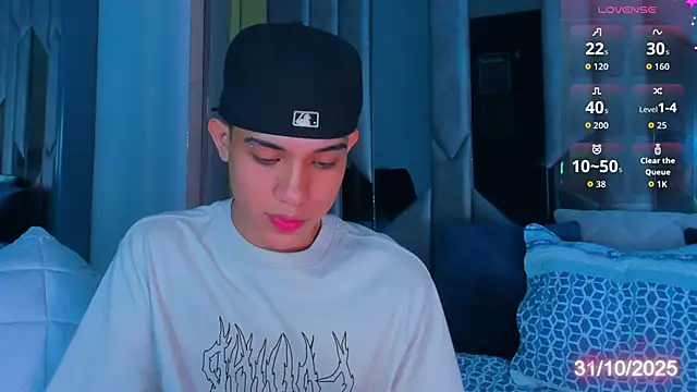 Sebax Young online show from October 2025 08:54:02 PM