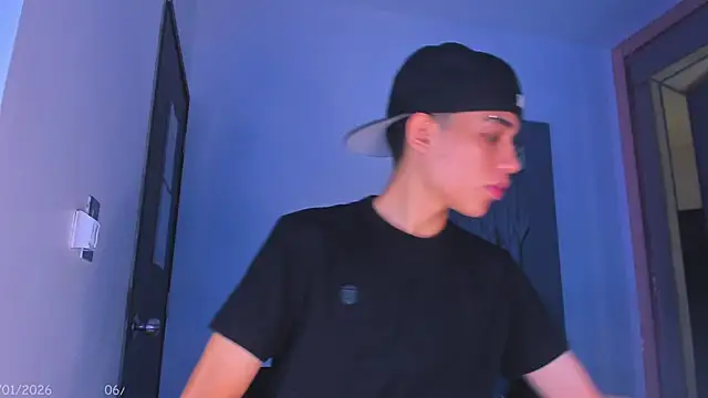 Sebax Young online show from January 2026 08:45:01 PM