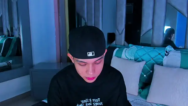 Sebax Young online show from March 2026 08:31:01 PM