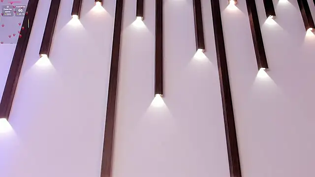 emma fhox online show from April 2026 09:39:33 PM